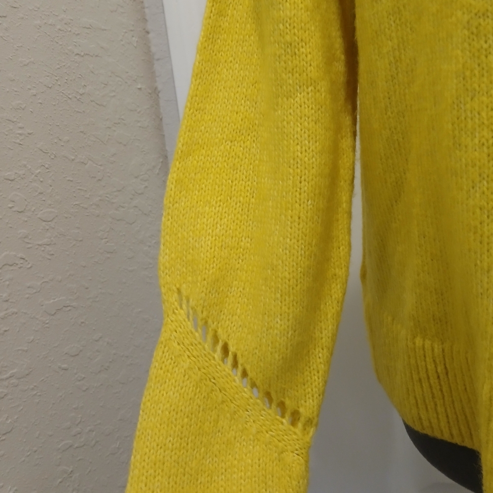 Loft Long Sleeve Yellow Sweater - Picture 6 of 8